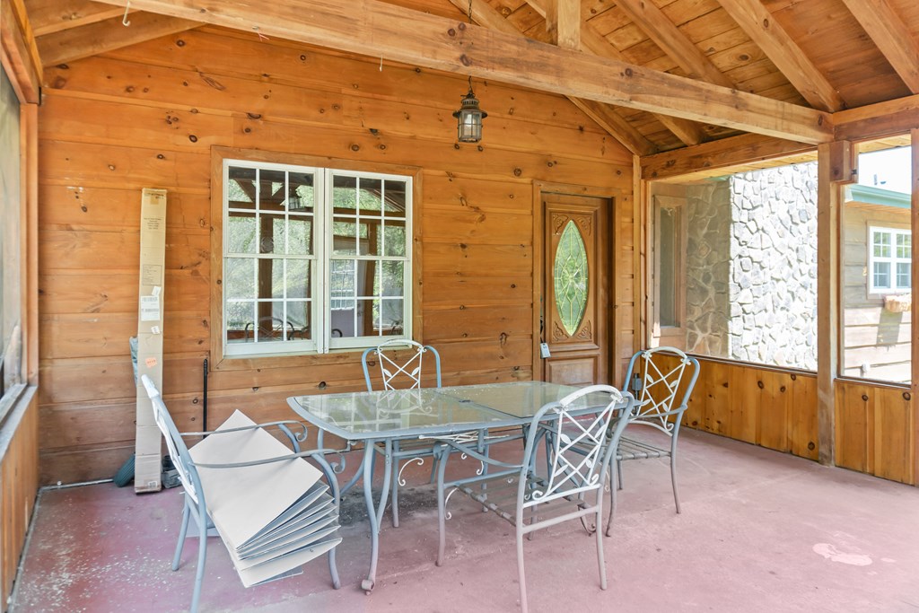 703 South Skeenah Rd