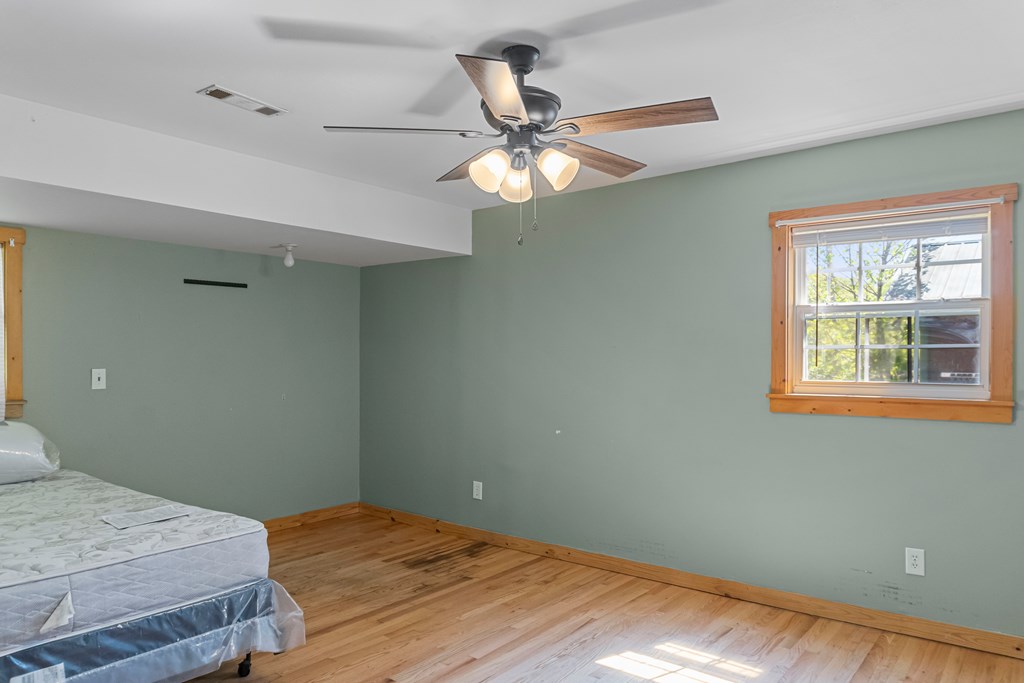 703 South Skeenah Rd