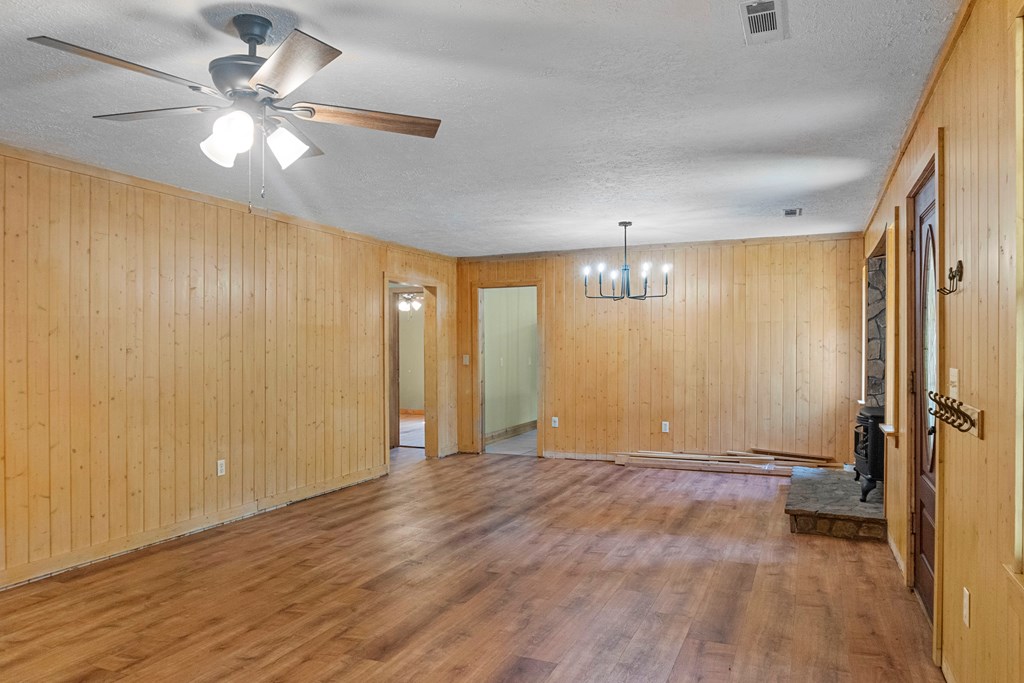 703 South Skeenah Rd