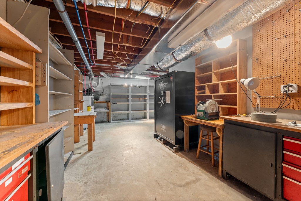 2497 Addington Bridge Rd