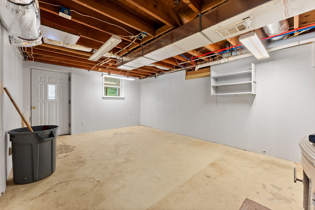 2497 Addington Bridge Rd