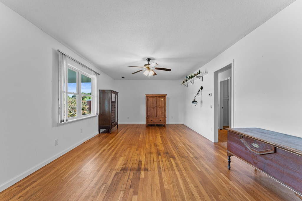 2497 Addington Bridge Rd