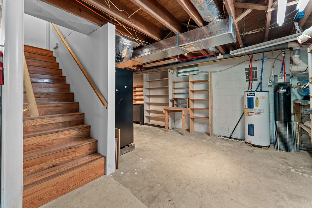 2497 Addington Bridge Rd