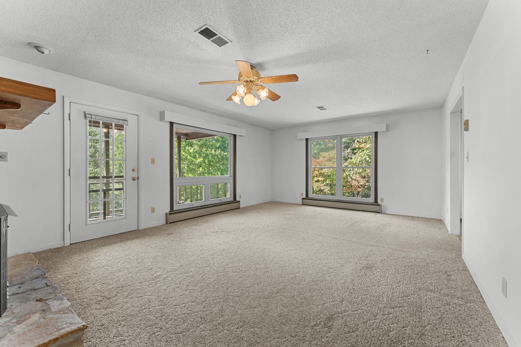 347 Willow Pond Rd