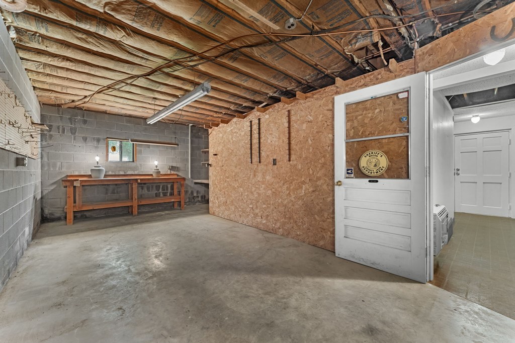 347 Willow Pond Rd