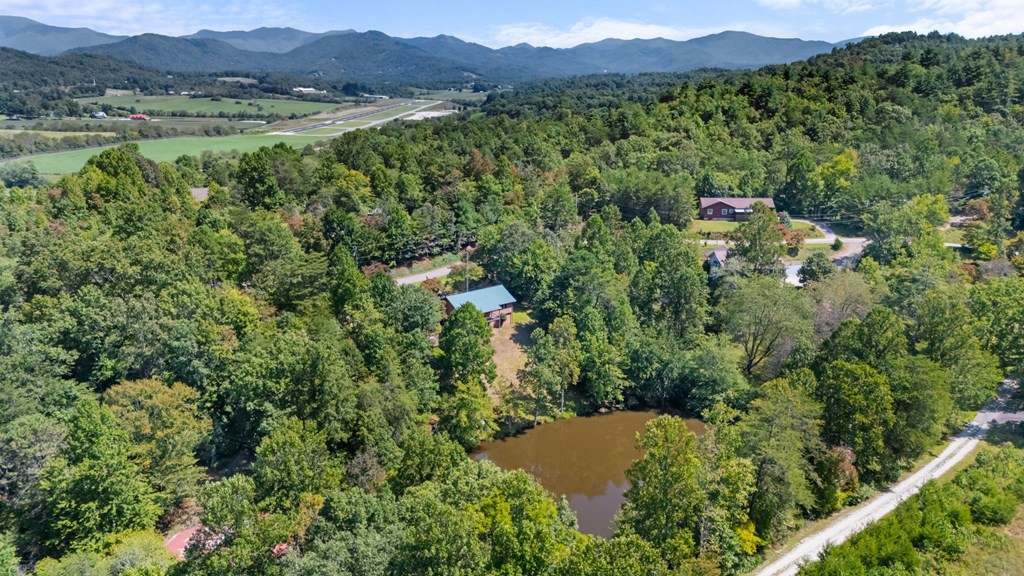 347 Willow Pond Rd