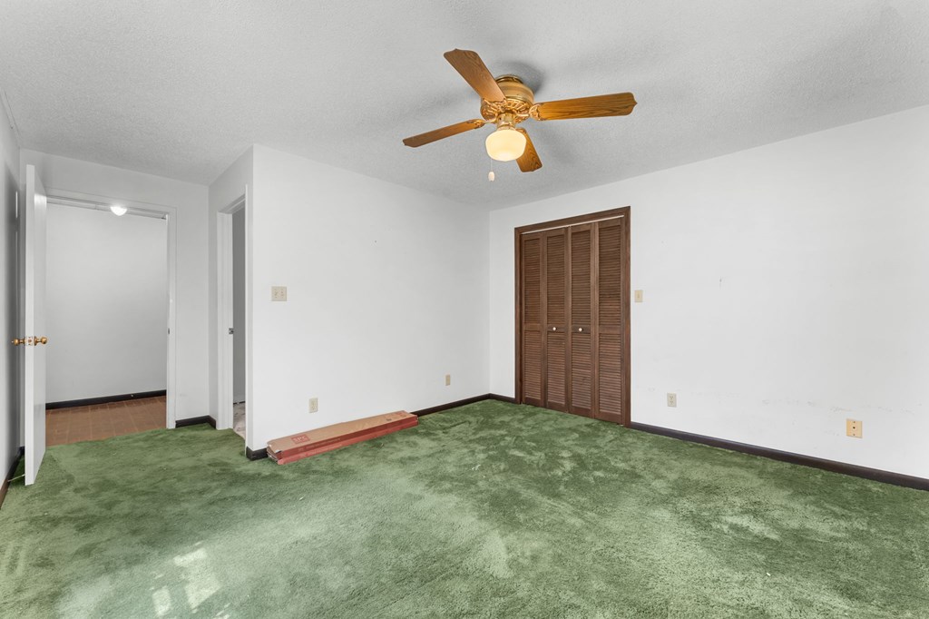 347 Willow Pond Rd