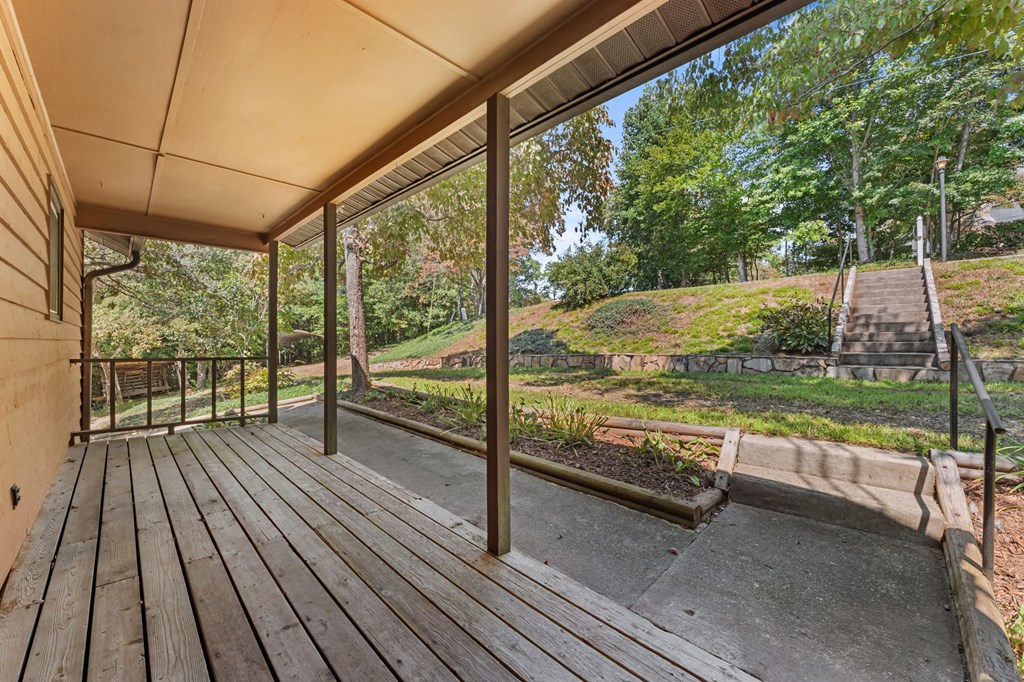 347 Willow Pond Rd