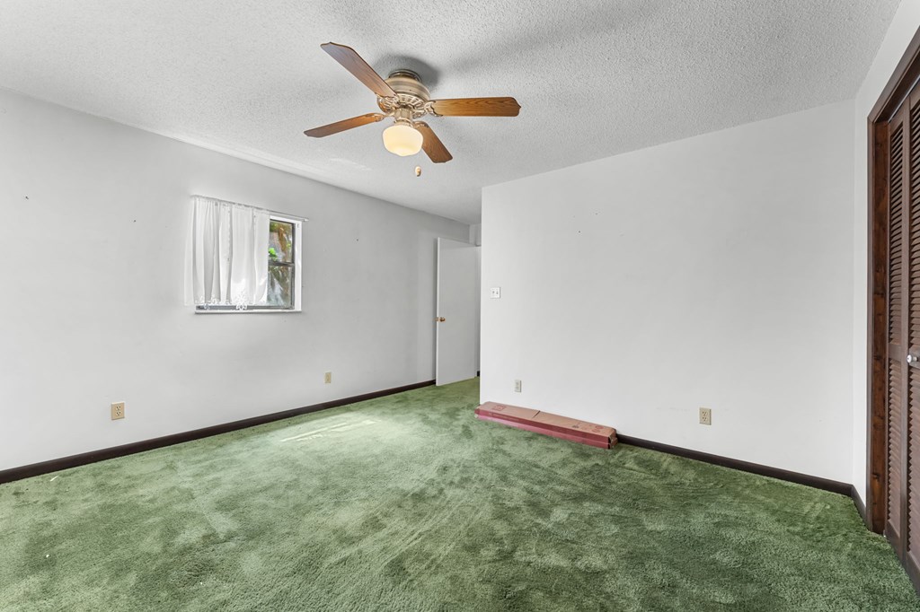 347 Willow Pond Rd