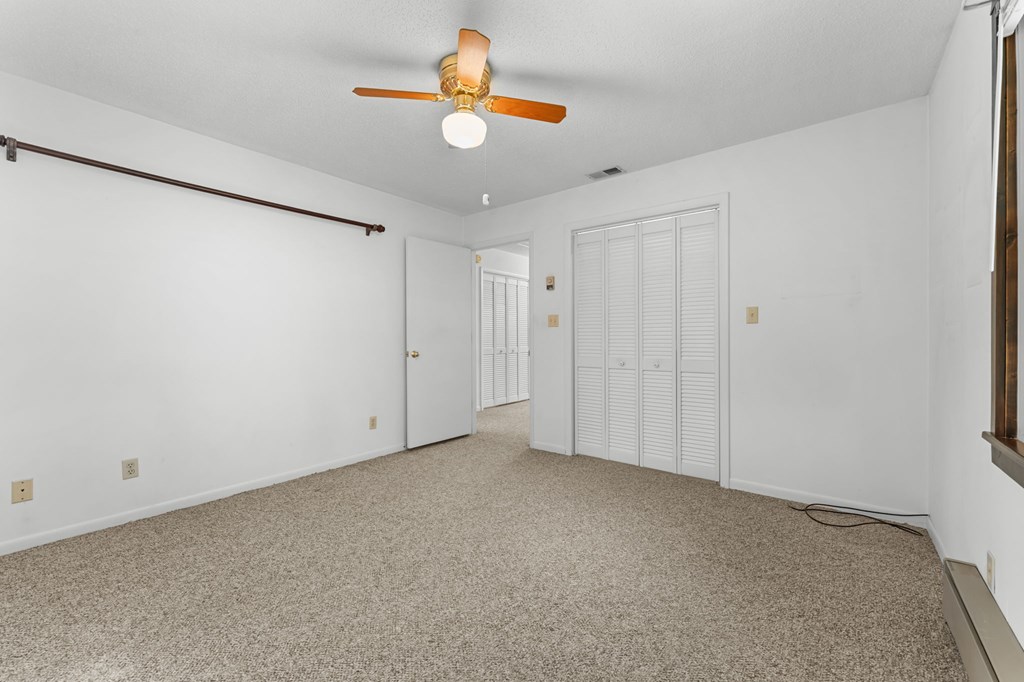 347 Willow Pond Rd