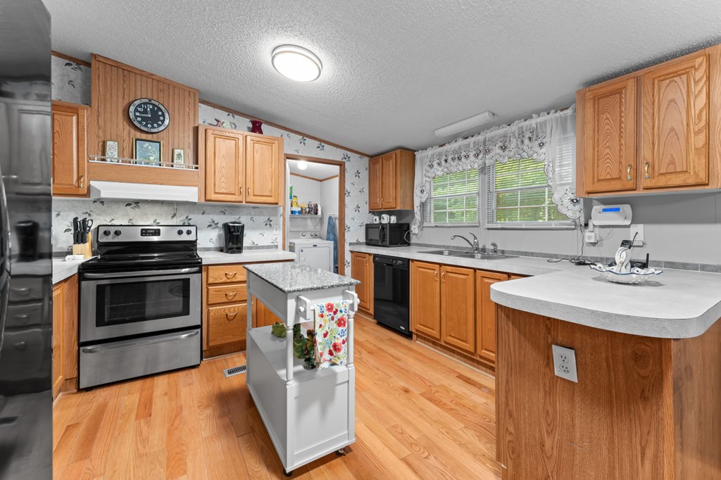 206 Arvil Guyer