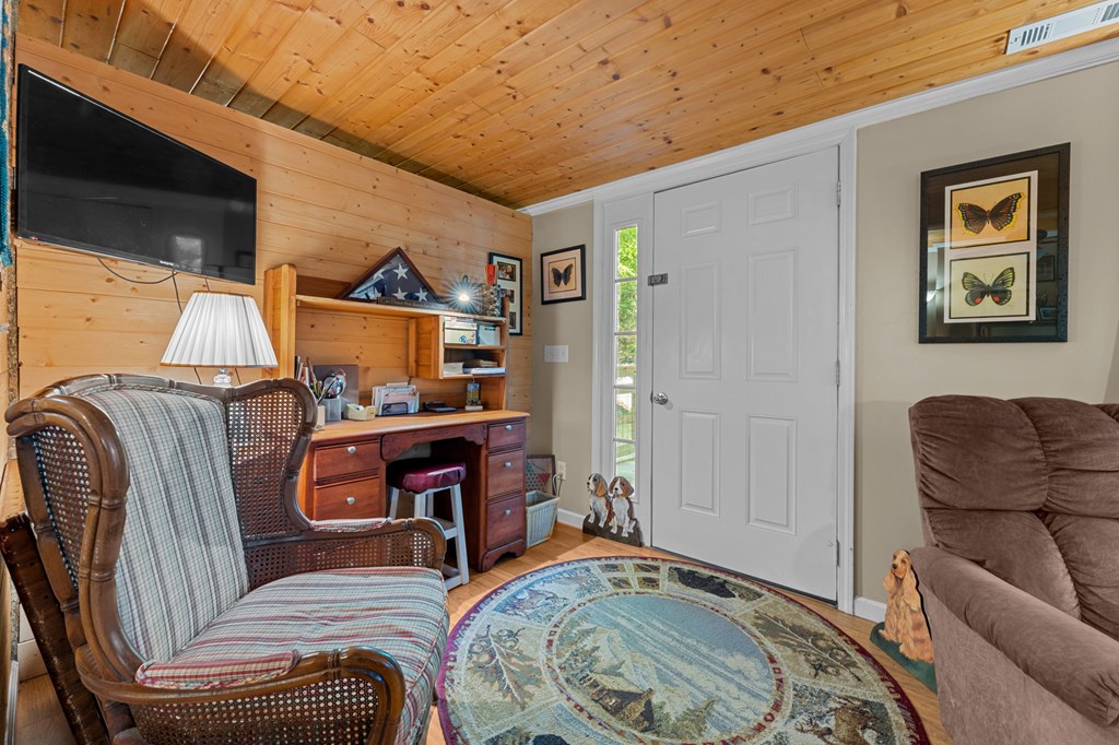 74 Cullasaja Hollow Rd