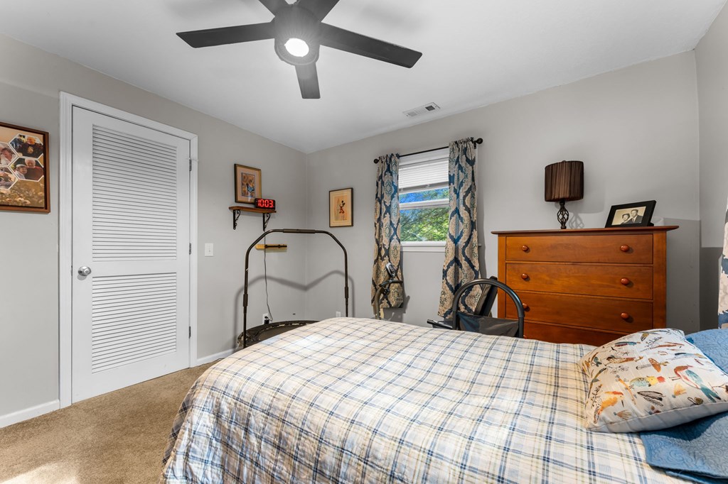 74 Cullasaja Hollow Rd