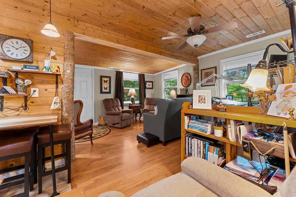 74 Cullasaja Hollow Rd