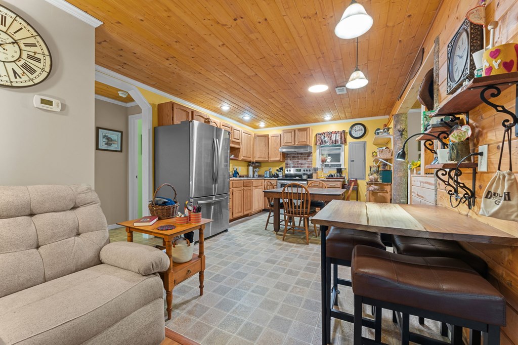 74 Cullasaja Hollow Rd