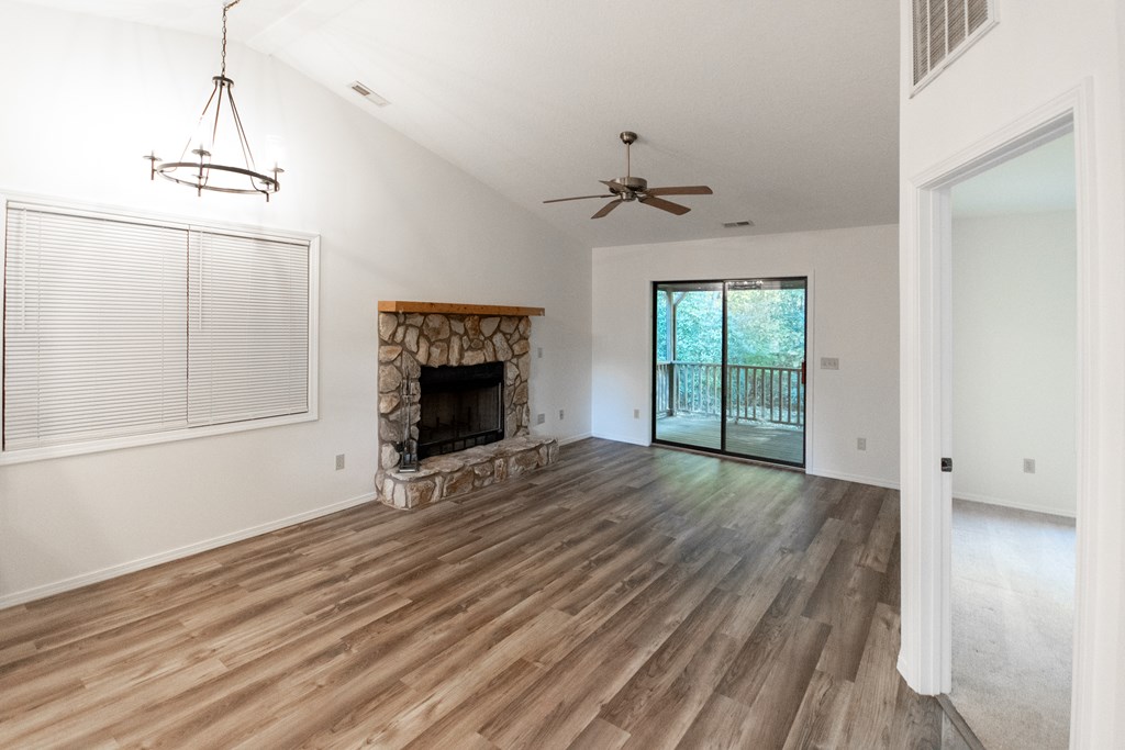 91A Woodside Villas Dr