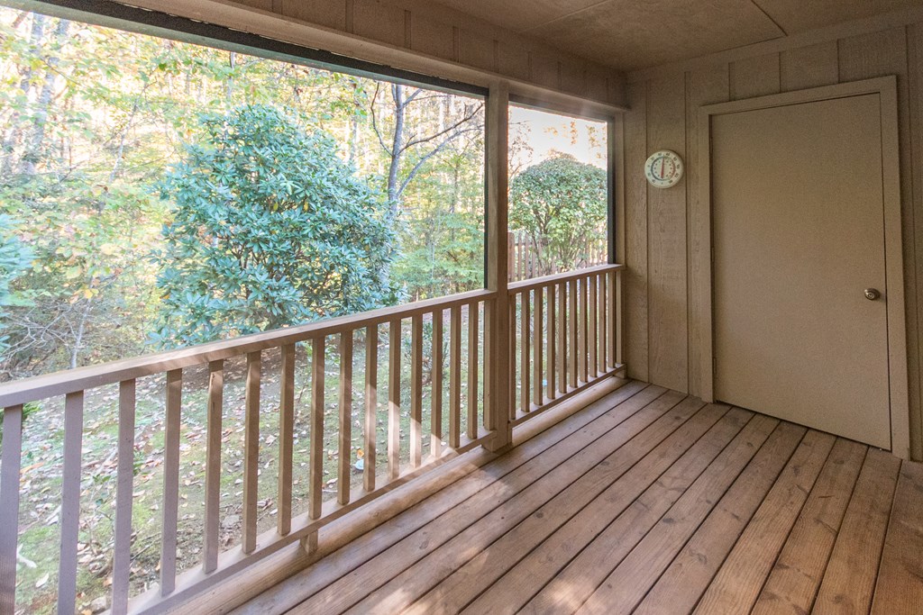 91A Woodside Villas Dr