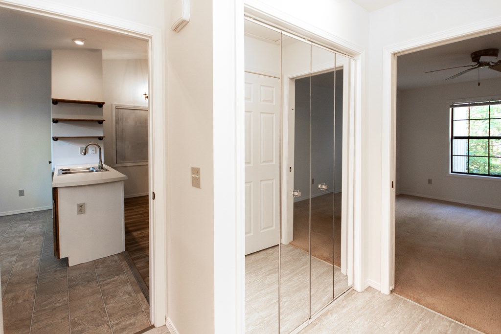 91A Woodside Villas Dr