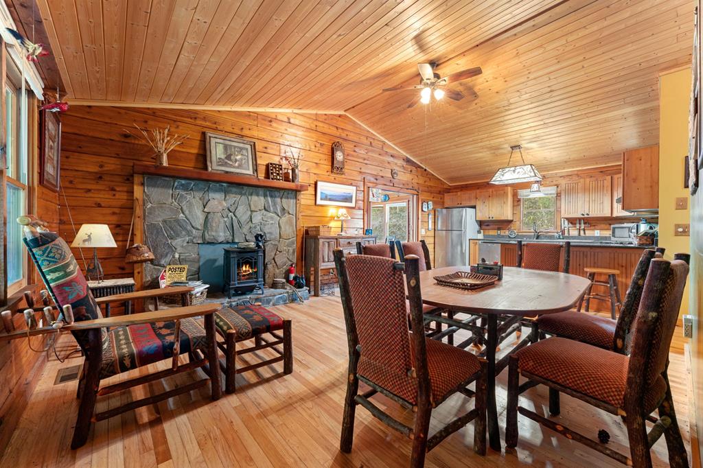 174 Upper Middle Creek Rd, Franklin