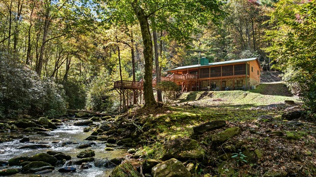174 Upper Middle Creek Rd, Franklin