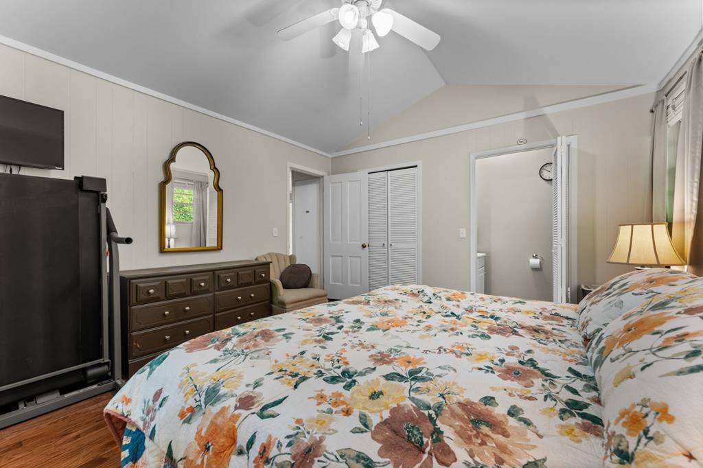 592 Snow Hill Falls Circle, Franklin