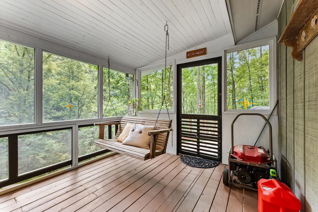 592 Snow Hill Falls Circle, Franklin