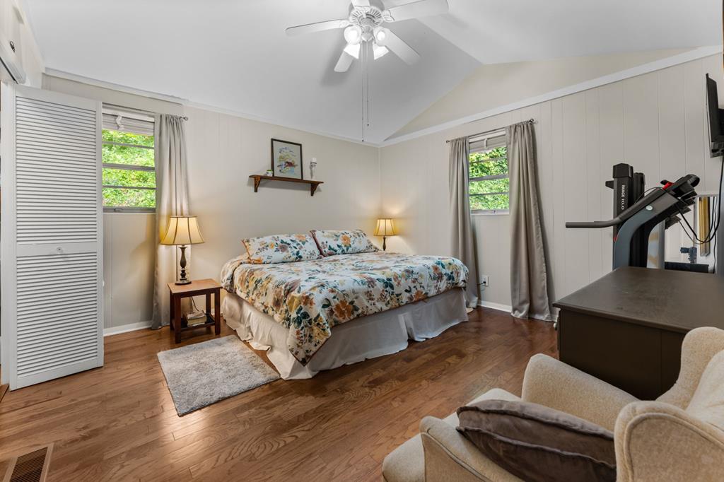 592 Snow Hill Falls Circle, Franklin