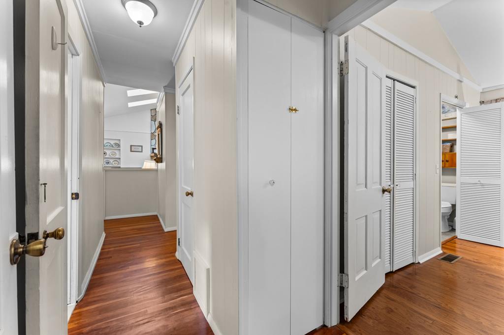 592 Snow Hill Falls Circle, Franklin