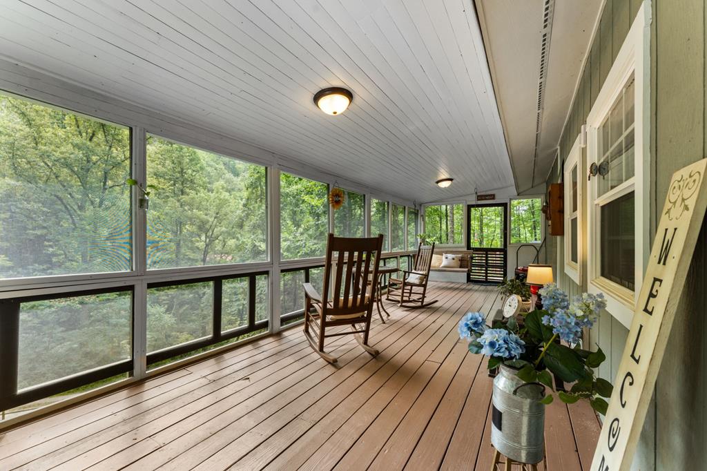 592 Snow Hill Falls Circle, Franklin