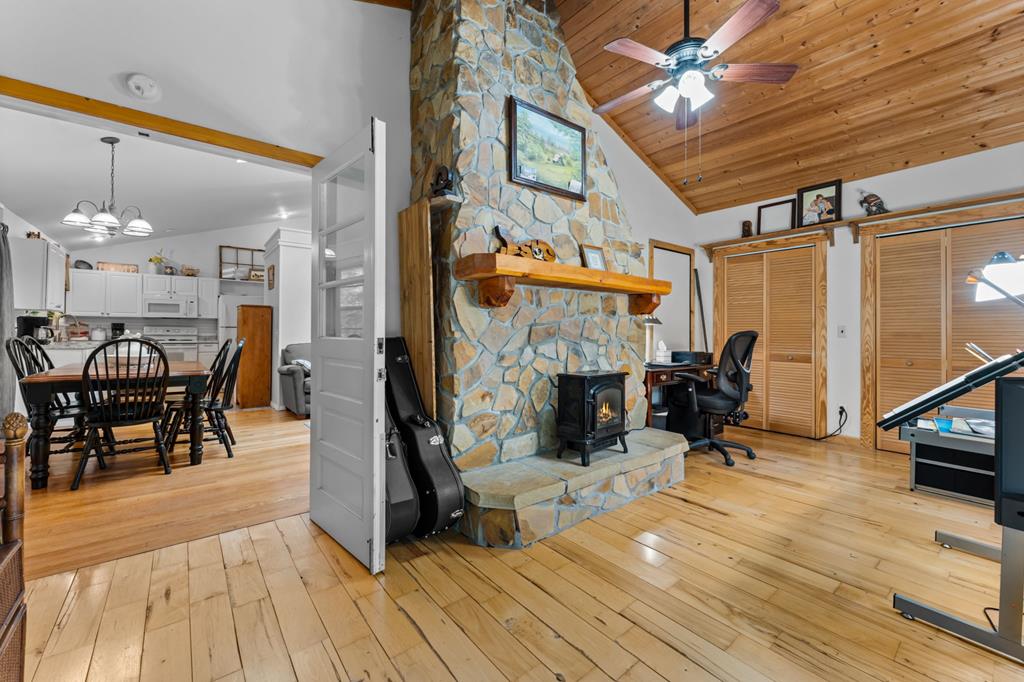 592 Snow Hill Falls Circle, Franklin