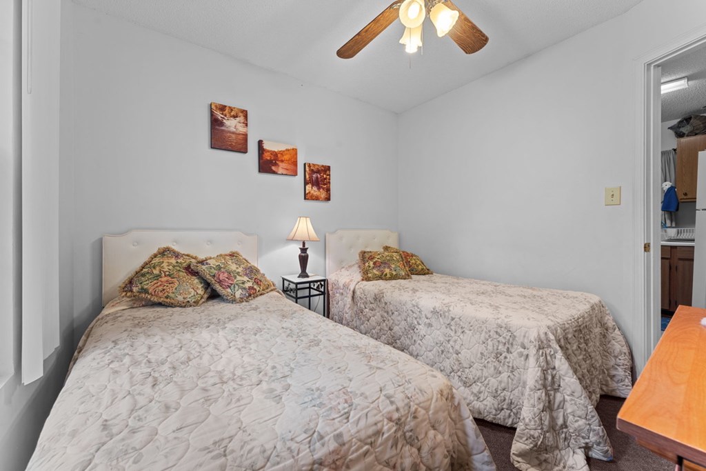 39 Woodcove Dr, Franklin