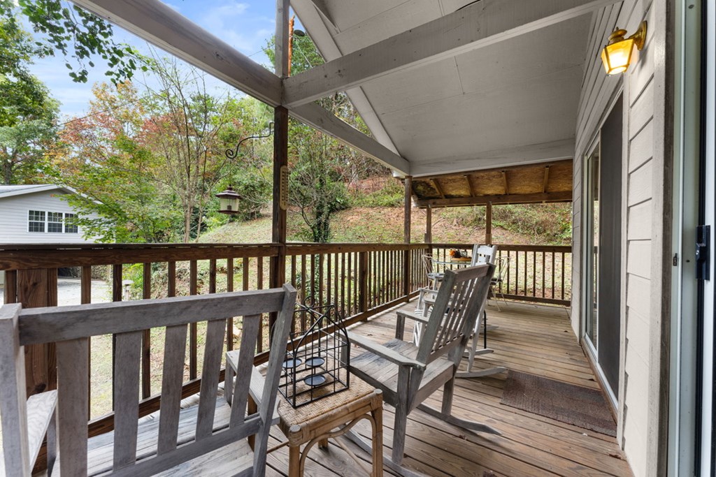 39 Woodcove Dr, Franklin