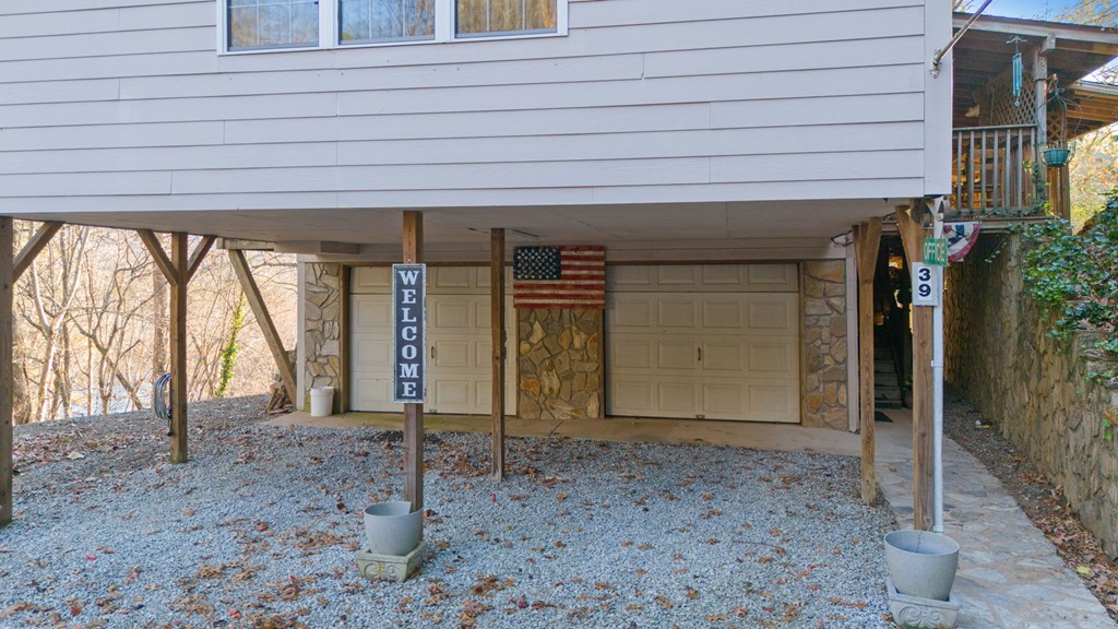 39 Woodcove Dr, Franklin