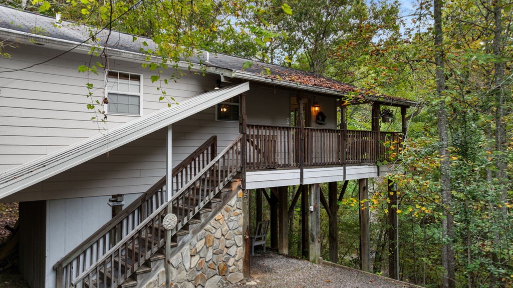 39 Woodcove Dr, Franklin