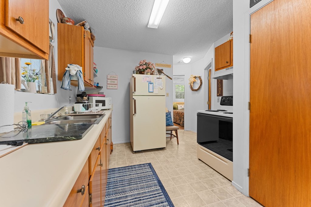 39 Woodcove Dr, Franklin