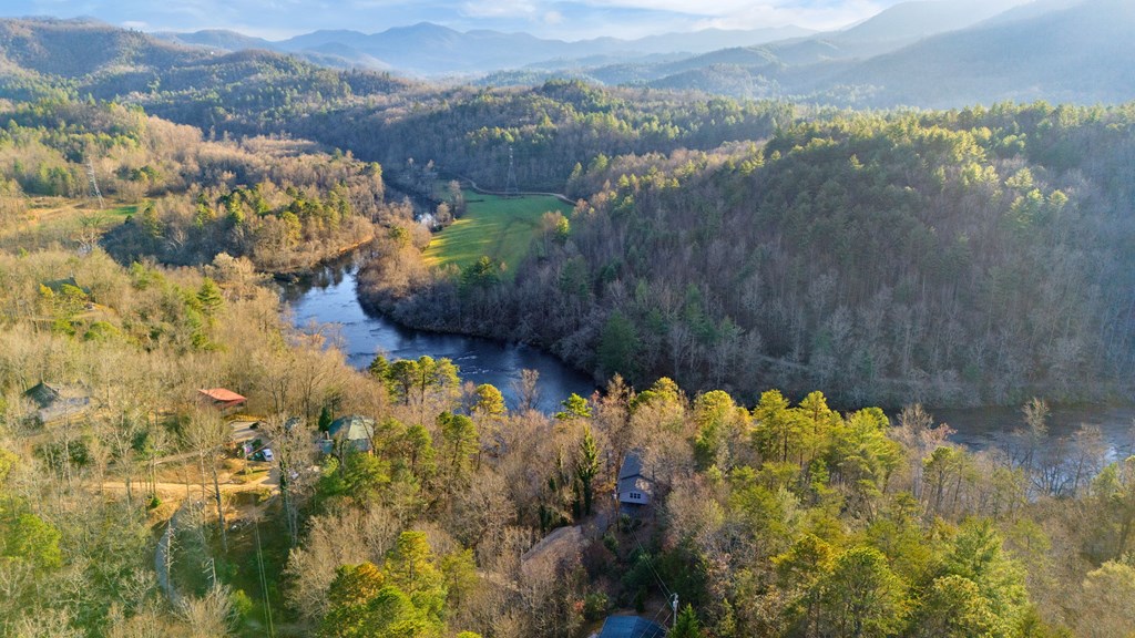 39 Woodcove Dr, Franklin