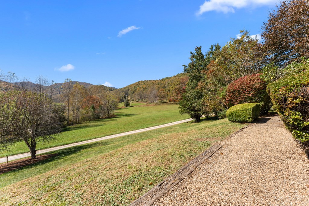 100 Allison Creek Rd