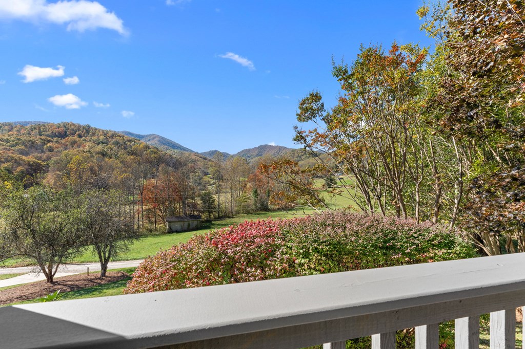 100 Allison Creek Rd