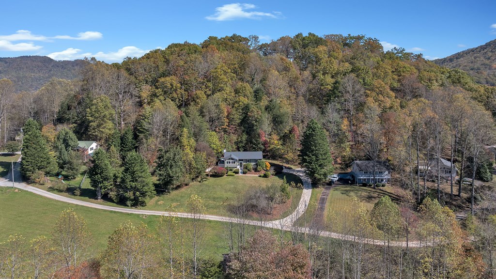 100 Allison Creek Rd