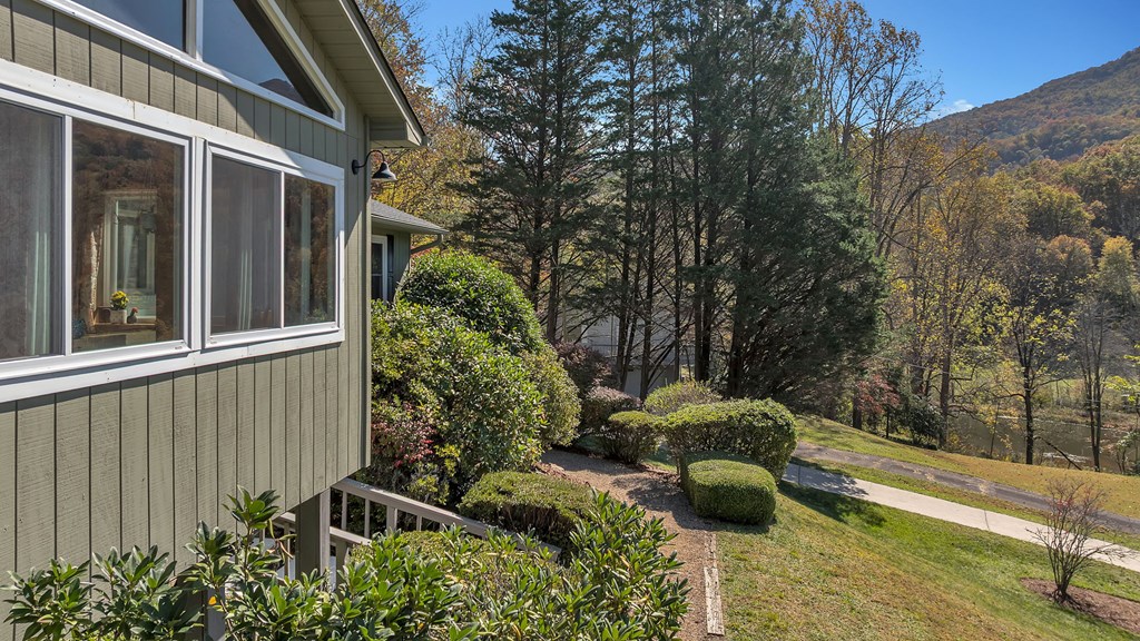 100 Allison Creek Rd