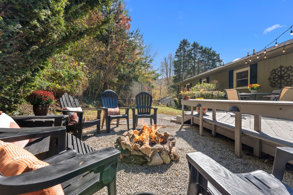 100 Allison Creek Rd