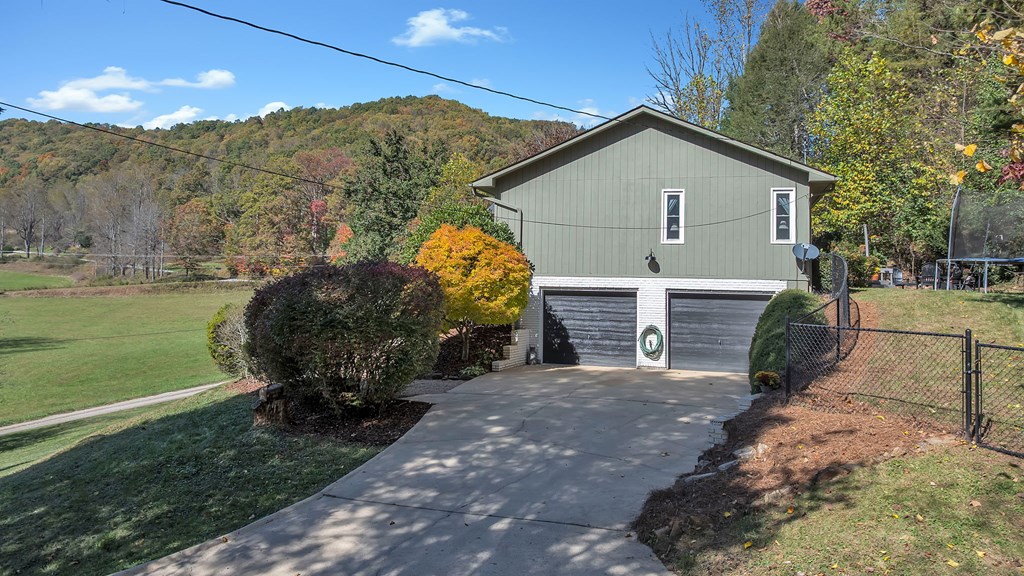 100 Allison Creek Rd