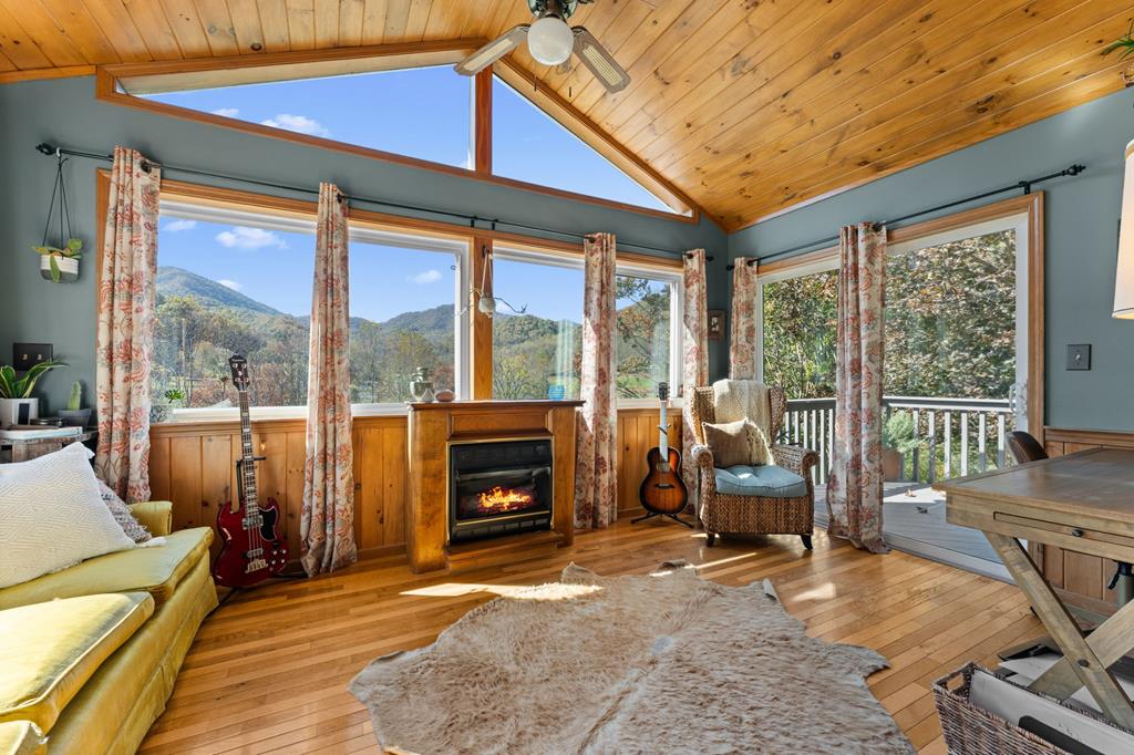 100 Allison Creek Rd