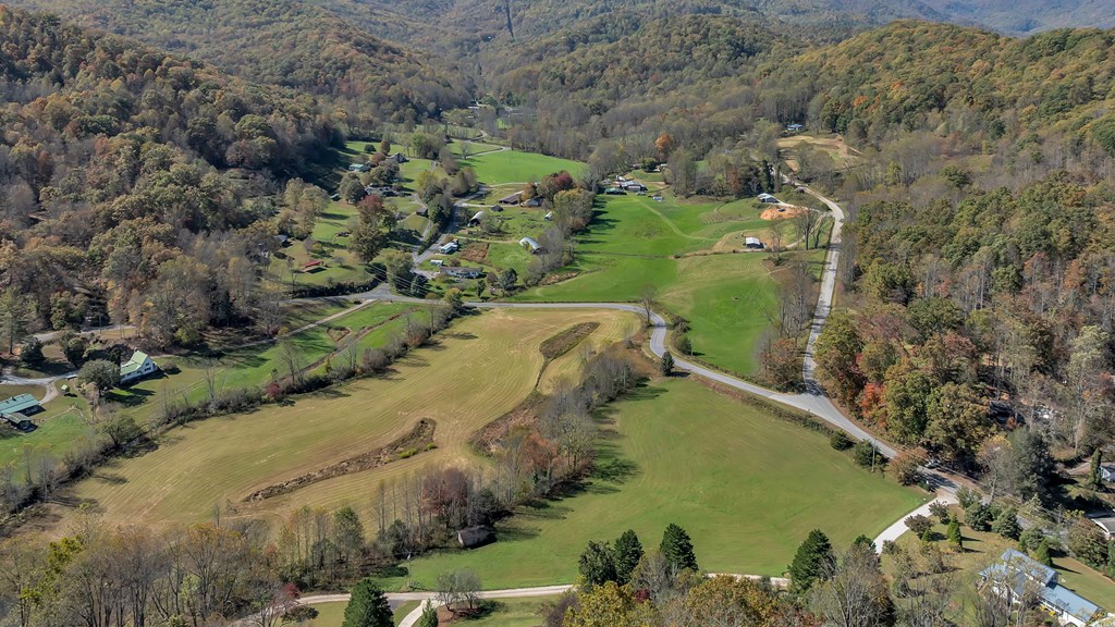 100 Allison Creek Rd