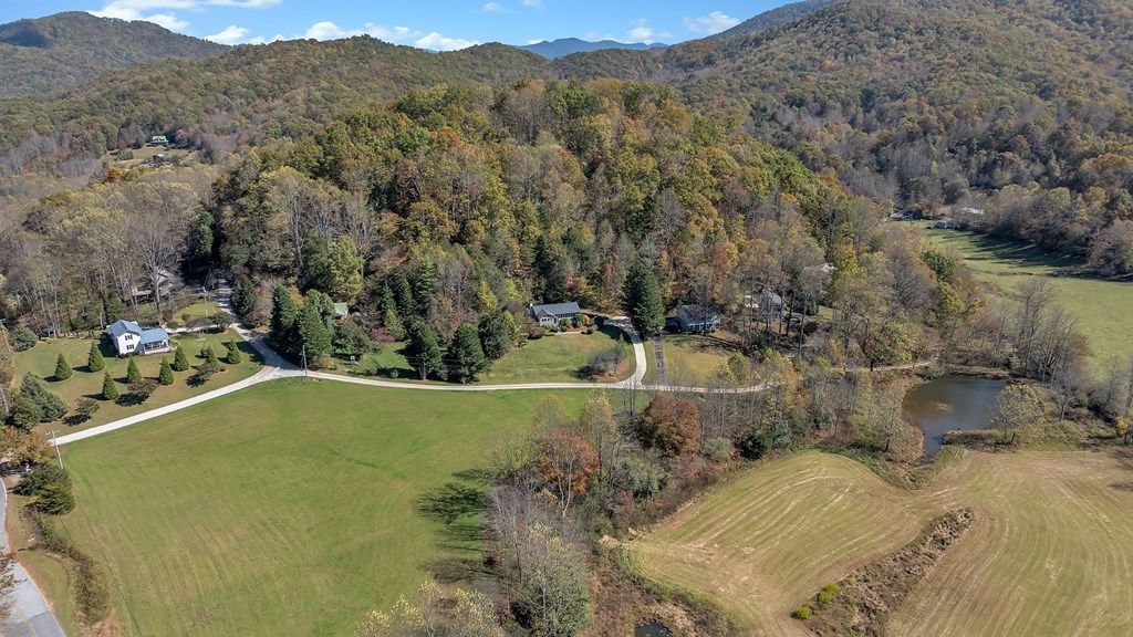 100 Allison Creek Rd