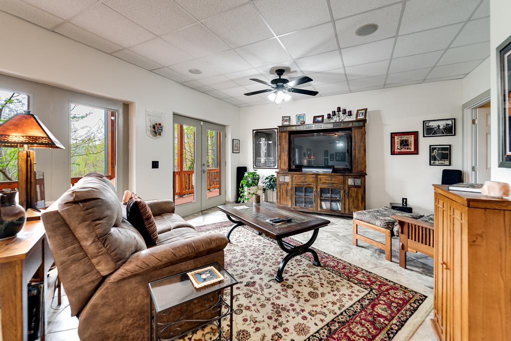 325 Garden Flats Road