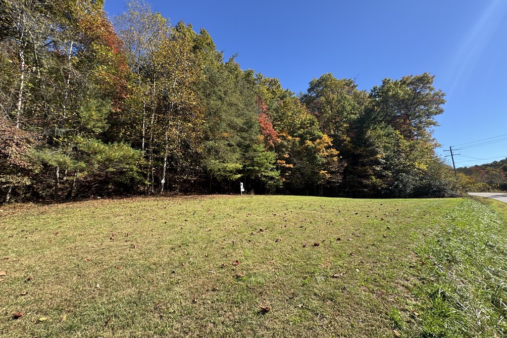 9059 Lower Burningtown Road