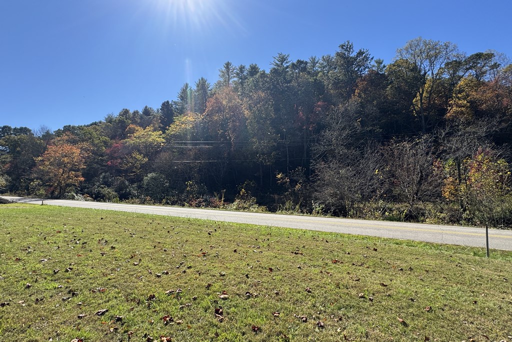 9059 Lower Burningtown Road