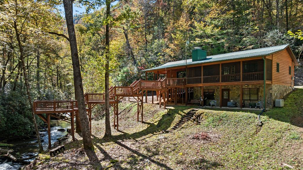 174 Upper Middle Creek Rd
