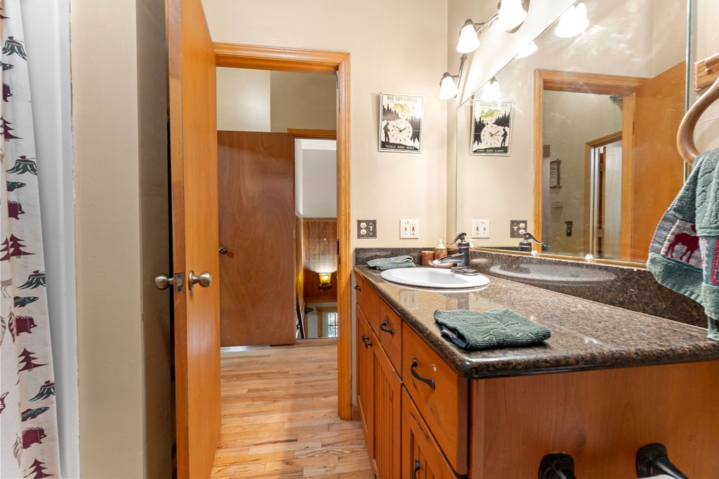 174 Upper Middle Creek Rd